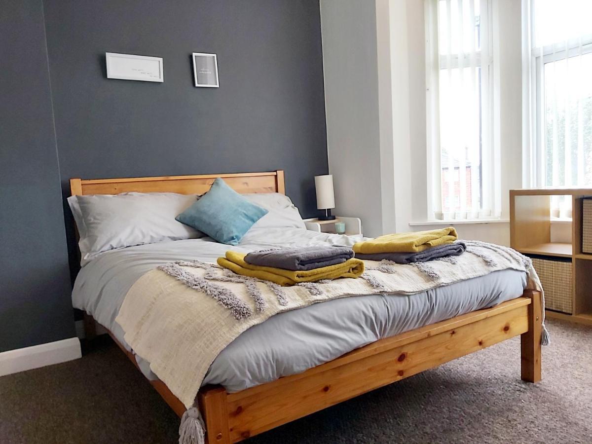 Comfy 4 Bed Home Away From Home Coventry Exterior foto